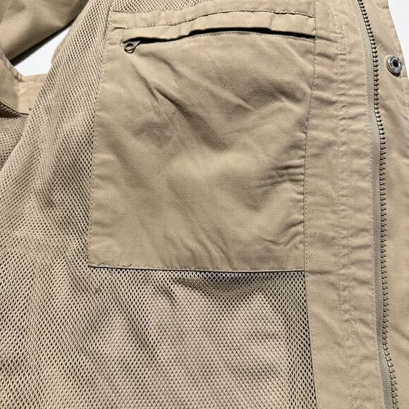 Clearwater outfitters men’s cargo vest. Size L - Picture 7 of 9